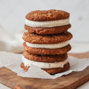 Snickerdoodle Creme Pies