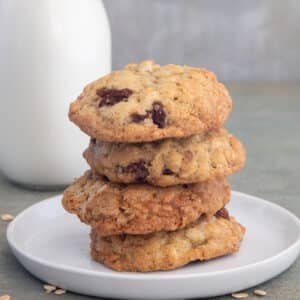 Old Fashioned Oatmeal Raisin Cookies