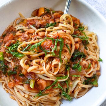 White Bean and Kale Pasta