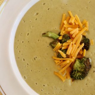 Healthy Broccoli Almond Soup