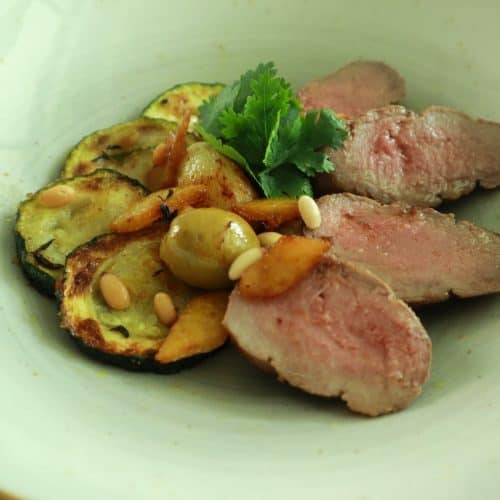 Lamb Medallion with Garlic Sauce and Zucchini