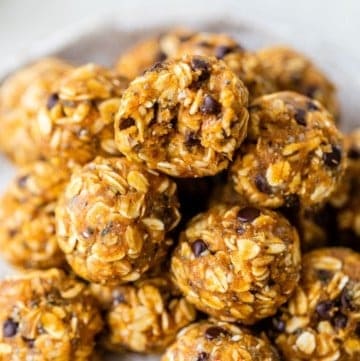 Pumpkin Chip Energy Bites
