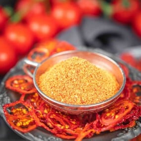 How To Make Tomato Powder