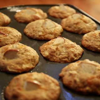 Cheddar Apple Muffins