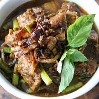 Burmese Pork Belly Curry