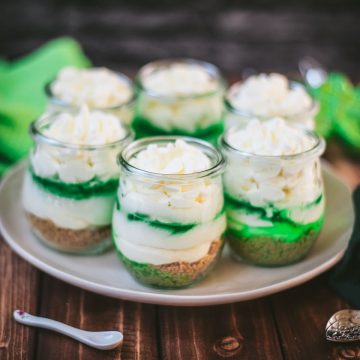 St. Patrick's Day No-Bake Lime Cheesecake in a Jar