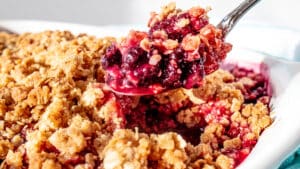 Blackberry Crisp