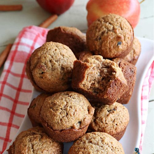 Applesauce Raisin Muffins