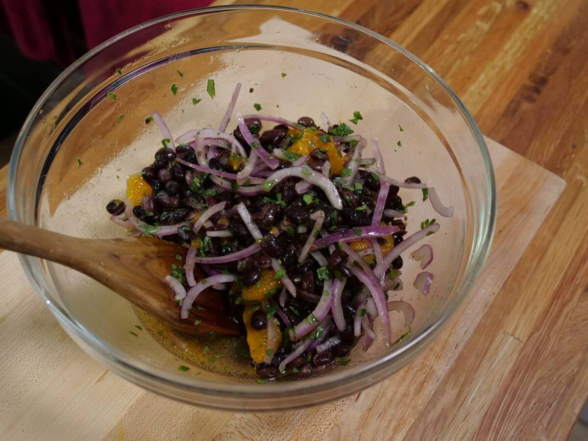 Black Bean Salad with Mandarin Oranges