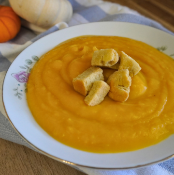 Simple Butternut Squash Soup