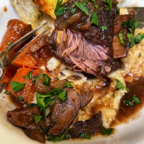Slow Cooker Short Ribs with Red Wine
