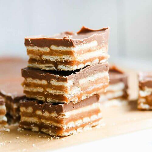 Caramel Cracker Bars