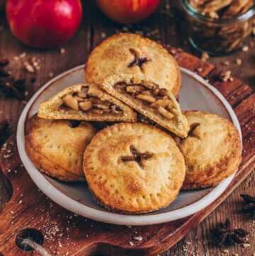 Apple Hand Pies (Vegan Mini Apple Pie)
