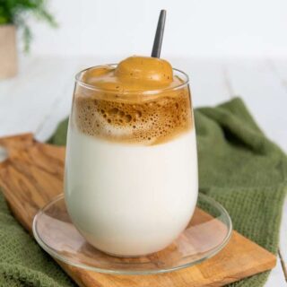 Dalgona Latte