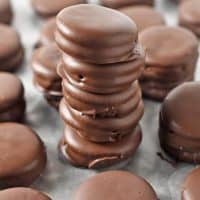 Chocolate Covered Ritz Crackers with Peanut Butter