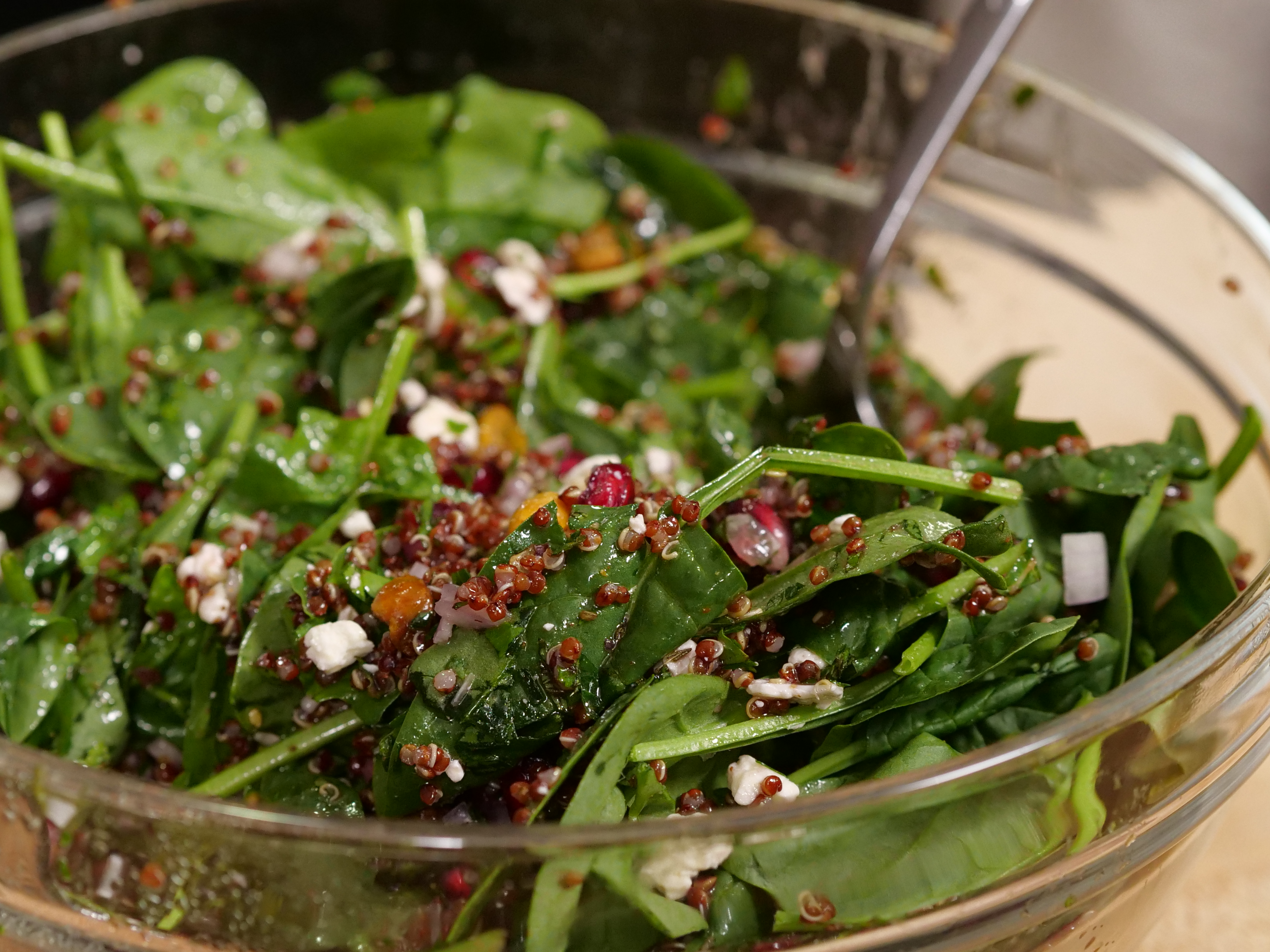 Spinach Quinoa Salad with Pomegranate Citrus Vinaigrette