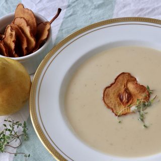 Creamy Vegetarian Parsnip and Pear Soup