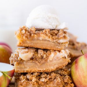 The Best Apple Crisp Bars