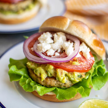 Jalapeño Cheddar Chicken Burgers