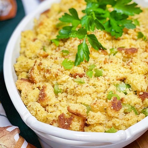 Simple Cornbread Dressing Recipe