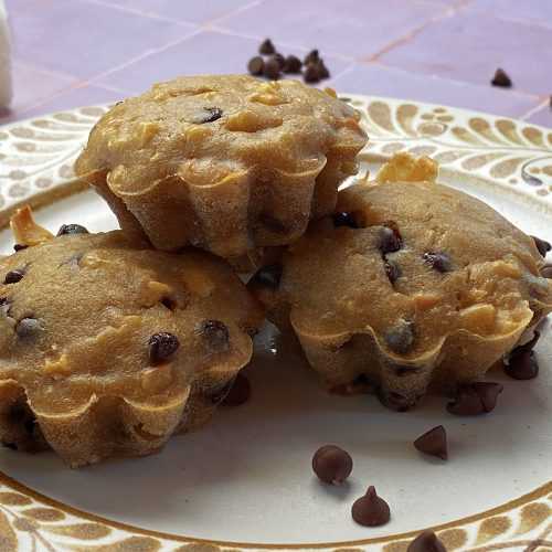 Air Fryer Apple Muffins