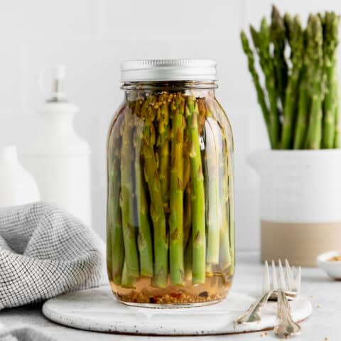 Quick Pickled Asparagus