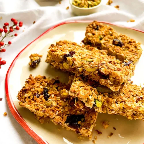 Pistachio Granola Bars