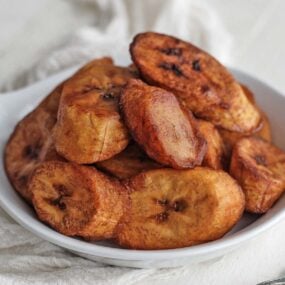 Maduros Recipe (Platanos Maduros Fritos)