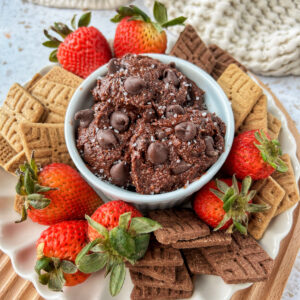 Healthy Brownie Batter Dip (Vegan, gluten free)