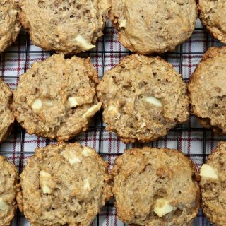 Bran Muffins with Applesauce