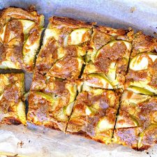 Apple Slice With Nut Butter & Maple Drizzle (Gluten-Free, Paleo, Low-Sugar)