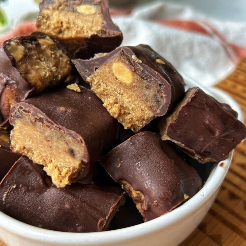 No-Bake Snickers Protein Bites