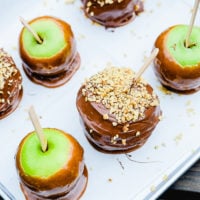 Easy Homemade Caramel Apples