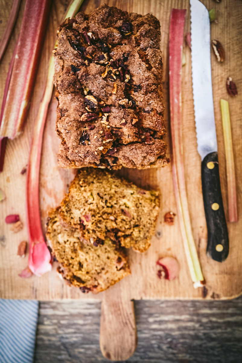 Rhubarb Bread (Cinnamon Swirl)
