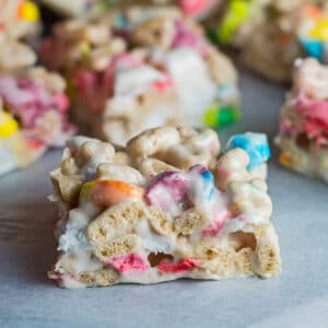 Lucky Charms Marshmallow Treats