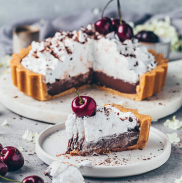 Vegan Chocolate Cream Pie