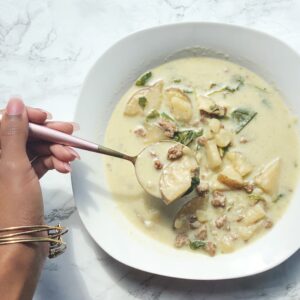 Creamy Sausage, Potato, and Kale Soup (No Pork Zuppa)