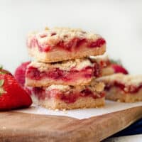 Strawberry Crumble Bars