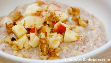 Clean Eating Apple Pie Oatmeal