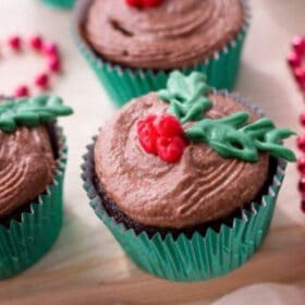 Holly Christmas Cupcakes