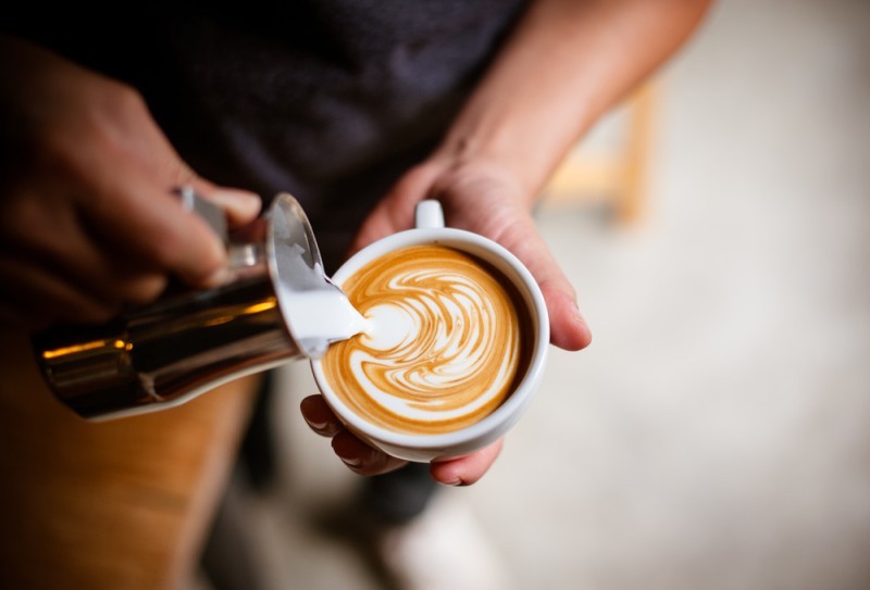 How to Make a Hot Almond Milk Latte