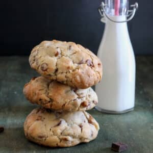 The Best Chocolate Chip Chunky Cookies