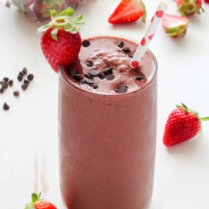 Chocolate Covered Strawberry Smoothie