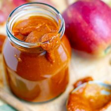 Paleo Barbecue Sauce with Apple & Cinnamon