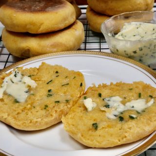 Bolo de Caco Portuguese Bread Rolls