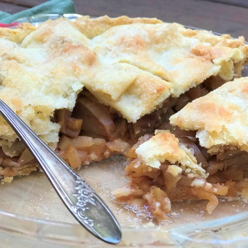 Nana’s Apple Pie (with video below!)