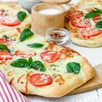 Easy Grilled Flatbread Recipe