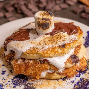 S'mores Pancakes: The Best Breakfast Ever!