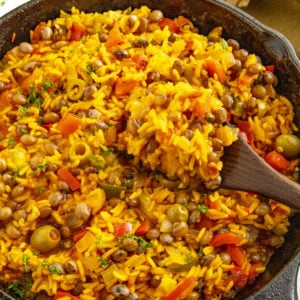Arroz con Gandules Recipe (Puerto Rican Rice with Pigeon Peas)
