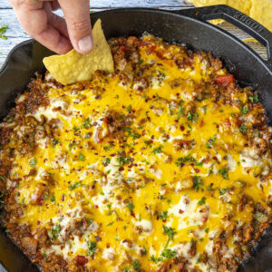 One-Pan Hatch Chili-Cheese Dip Recipe